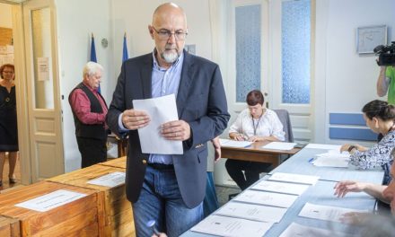 Elnökválasztás – Az RMDSZ Crin Antonescut támogatja