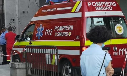 FELHÁBORÍTÓ: Követelte, hogy egy magyar család tagjai a jelenlétében románul beszéljenek