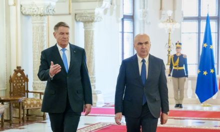 Hivatalba lépett Ilie Bolojan ideiglenes államfő