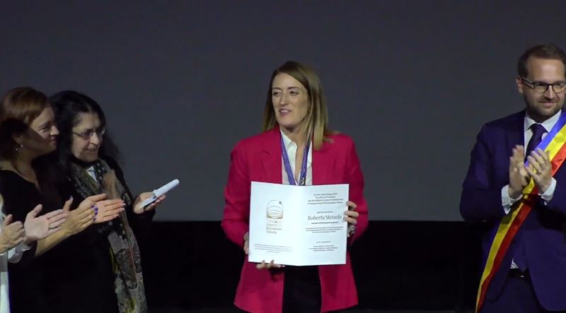 Kitüntették Temesváron az Európai Parlament elnökét