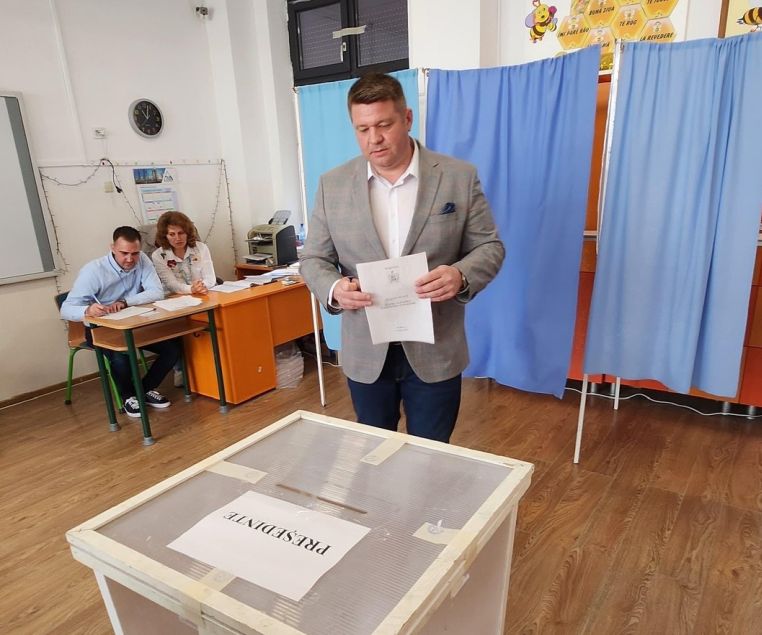 Molnár András: Juttassuk be a második fordulóba azt a jelöltet, aki le tudja győzni a magyarelleneseket!