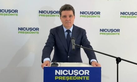 Nicușor Dan: nem a pártoknak, hanem a társadalomnak kell irányt választani Románia számára