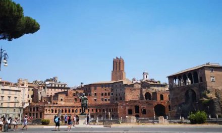 Tömegre és zsebtolvajokra figyelmeztetnek a római Szentév alatt