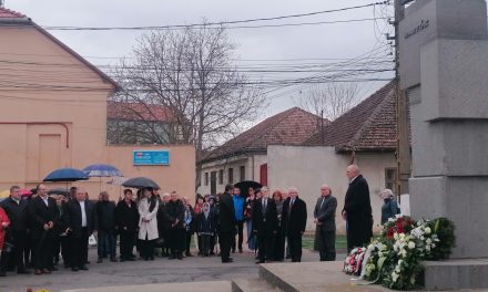 Emlékező ünnep Nagyszentmiklóson