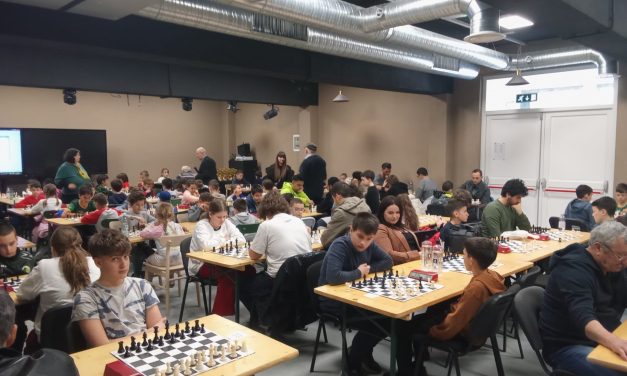 Sakkbajnokság a Magyar Házban