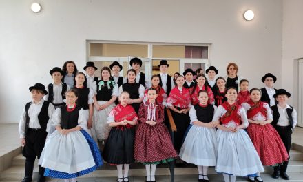 Első díj a Dobbantó néptánccsoportnak